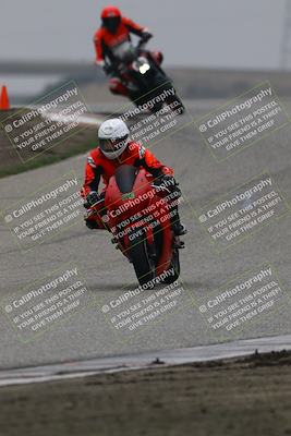 media/Nov-29-2025-TrackDaz (Sat) [[10ae2d9bce]]/C Group/Session 3 (Outside Grapevine)/